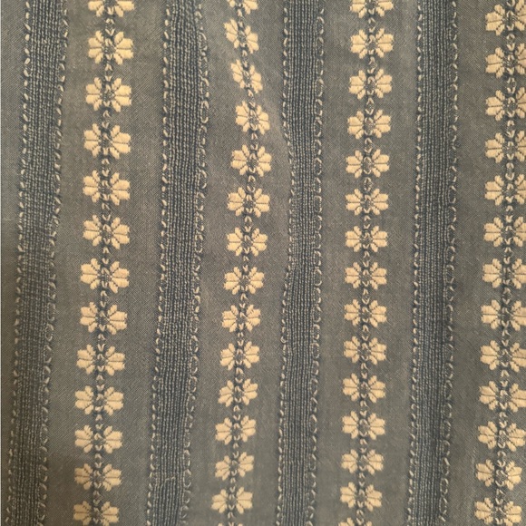 Embroidered Loft Top - Picture 2 of 2